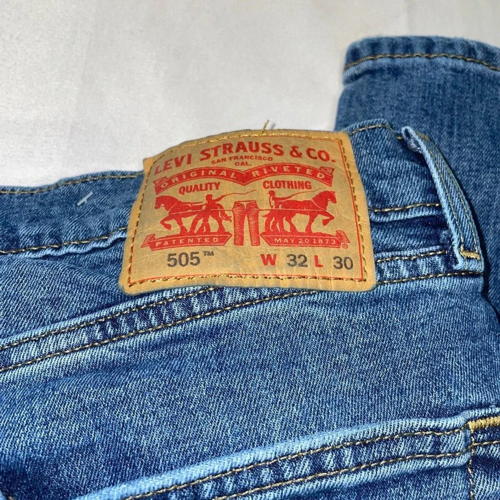 Levis 505 Regular Fit Jeans Mens 32x30‎ Blue Straight Leg Denim 00505-2538